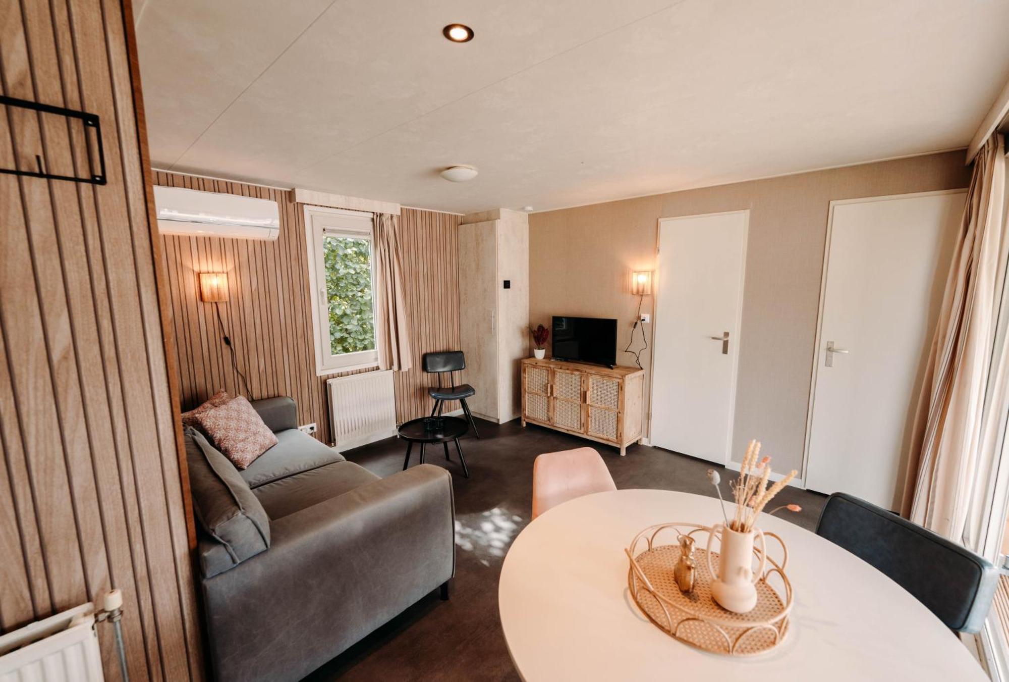 Chalet Tulpenweide - Recreatie Breezand Ngoại thất bức ảnh